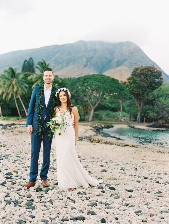 Maui wedding at Olowalu Plantation House