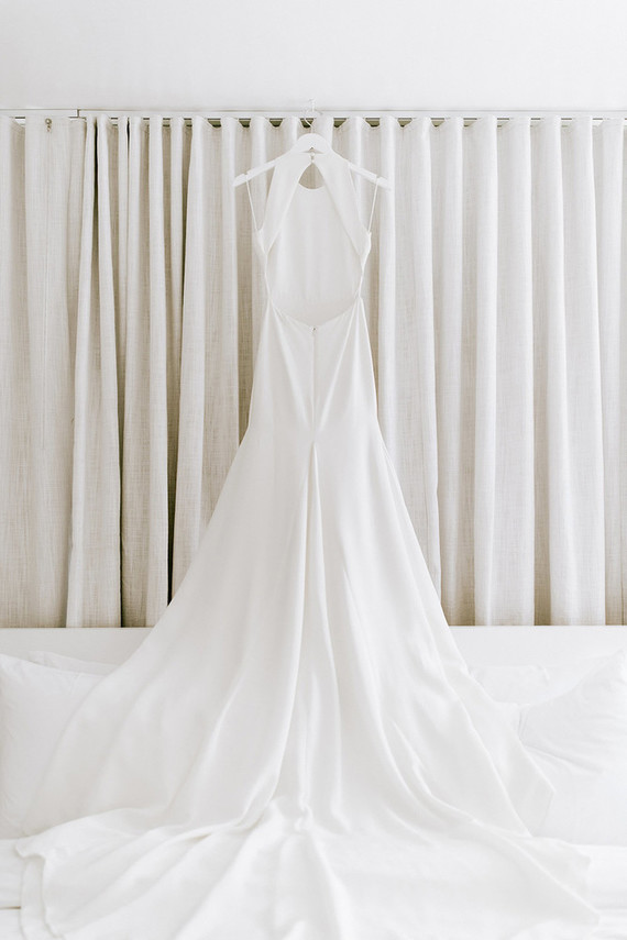 Classic modern Palm Springs wedding at the Avalon