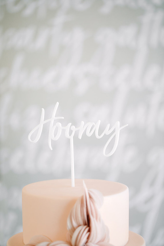 cake topper