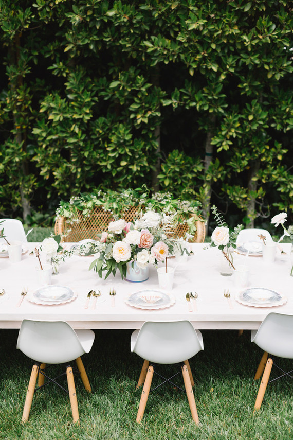 Mermaid backyard birthday party by Beijos Events