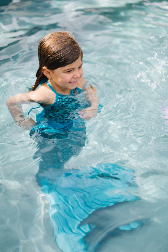 Mermaid backyard birthday party by Beijos Events