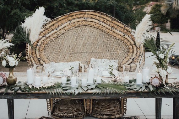 Tropical earth tone Palm Springs wedding at Colony 29