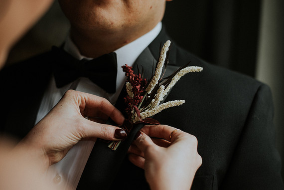 Luxe, moody butterfly inspired wedding