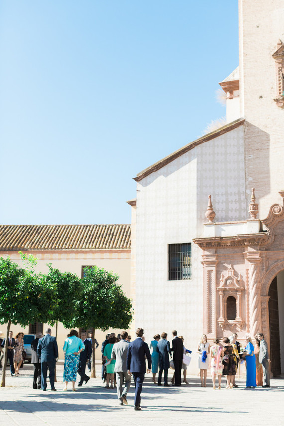 Romantic summer destination wedding in the Spanish countryside
