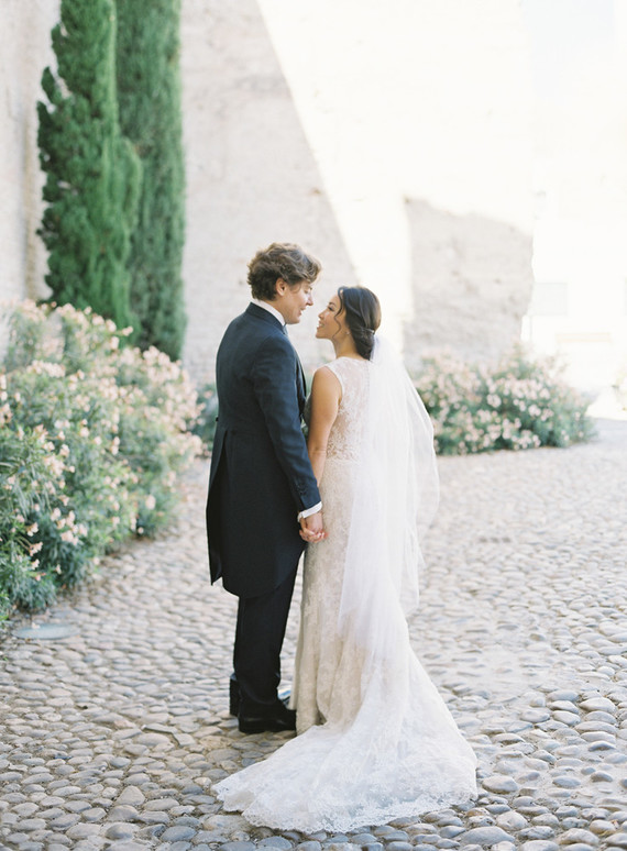 Romantic summer destination wedding in the Spanish countryside