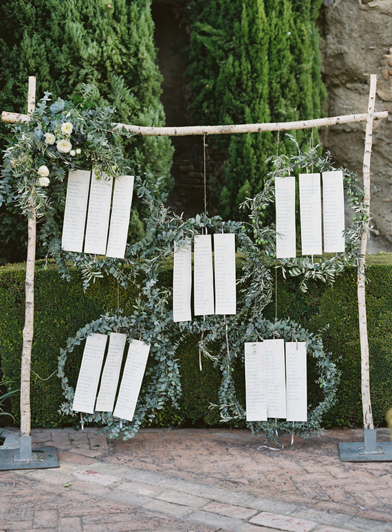 Romantic summer destination wedding in the Spanish countryside