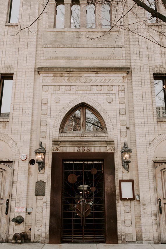 Whimsical indie wedding in Brooklyn at Diety