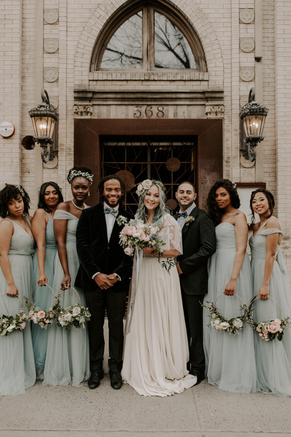 Whimsical indie wedding in Brooklyn at Diety
