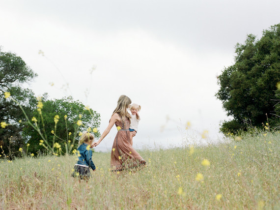 Spring wildflower family session in Topanga Canyon by Hello Pinecone