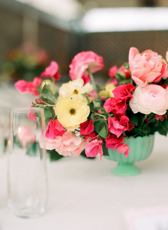 Colorful spring Texas wedding with Mexican details