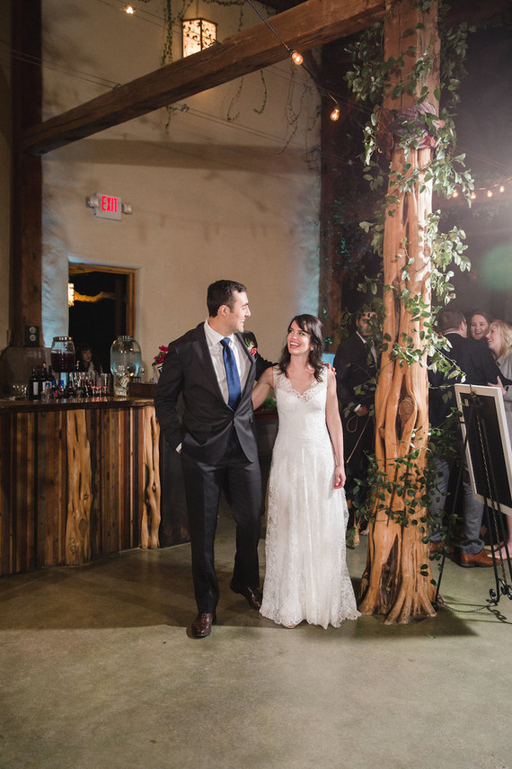 Colorful spring Texas wedding with Mexican details