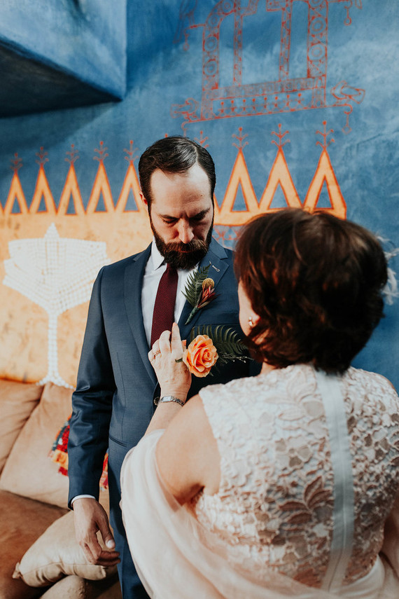 DIY desert wedding at Le Haute Desert Aerie in Pioneertown