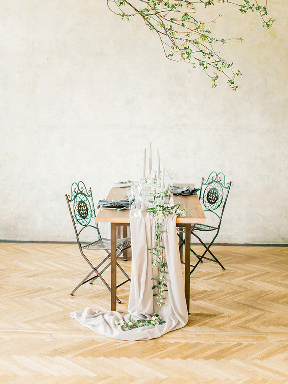 Four ways to style a wedding in Prague on 100 Layer Cake Inspiration