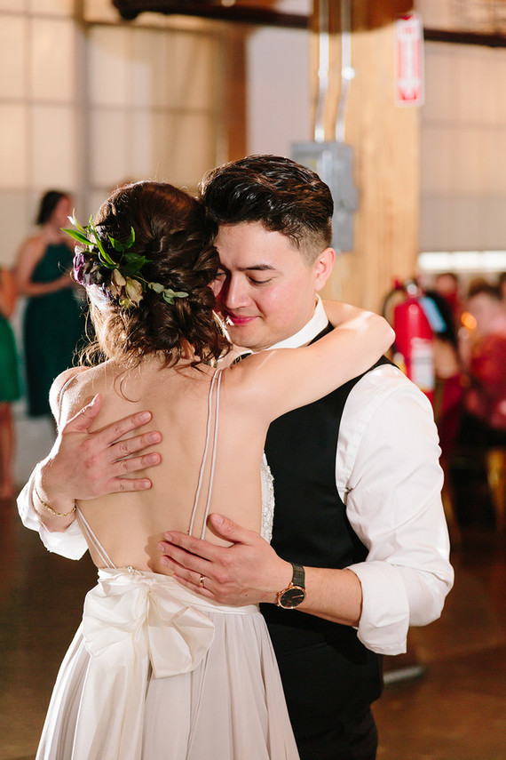 Colorful wedding at The Cheney Place in Grand Rapids