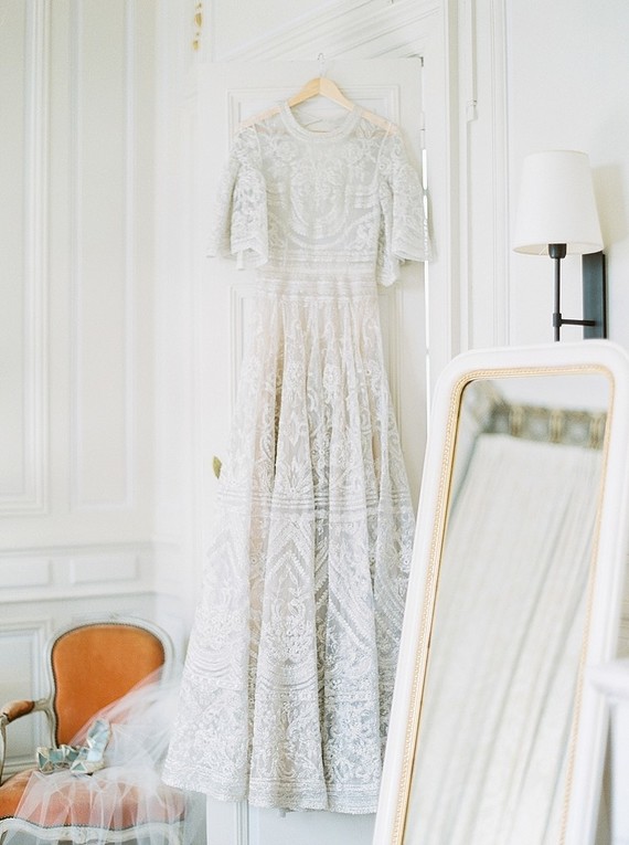 Moody romantic burgundy wedding ideas in France