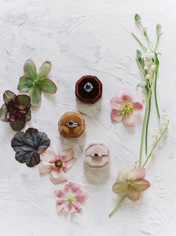 Moody romantic burgundy wedding ideas in France