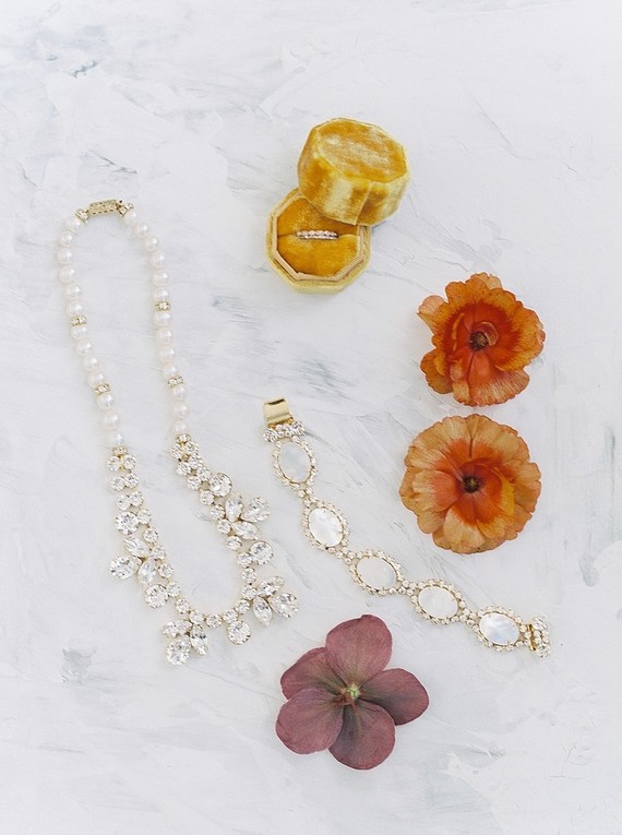 Moody romantic burgundy wedding ideas in France