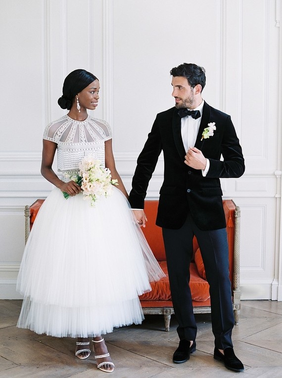 Moody romantic burgundy wedding ideas in France