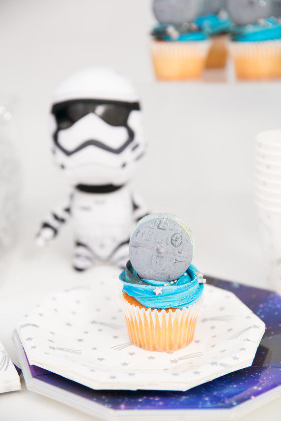 Modern Star Wars birthday party ideas Inspiration