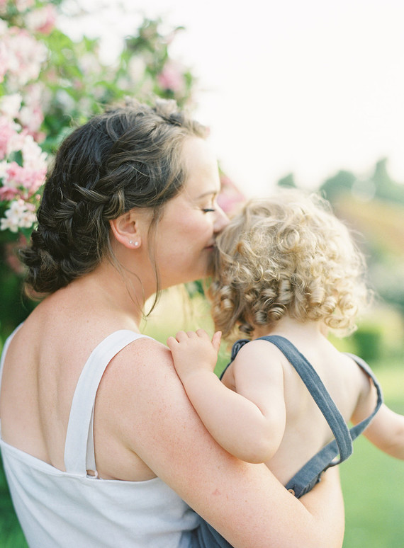 Family photos in the English Countryside by Jen Huang