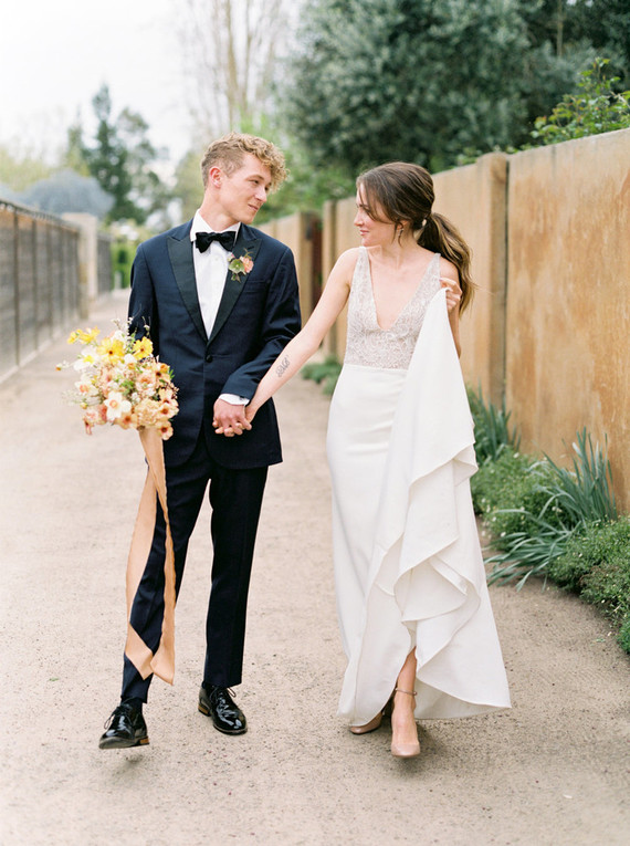 On trend now, a tamarind and pink wedding editorial in Sonoma CA