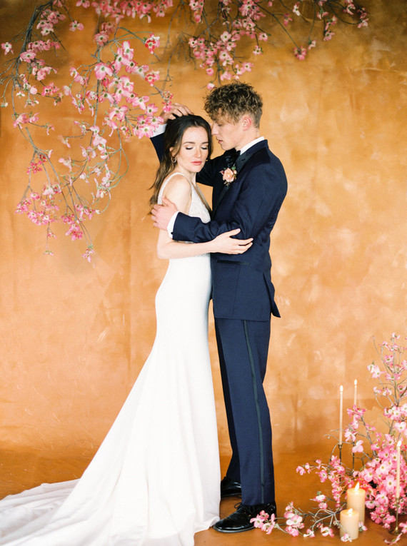 On trend now, a tamarind and pink wedding editorial in Sonoma CA