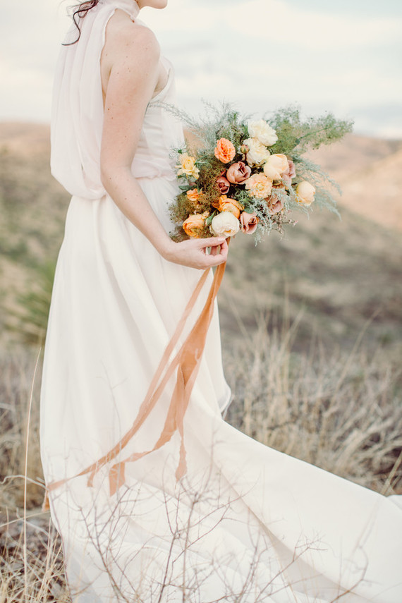 West Pinto terracotta inspired wedding editorial in West Texas
