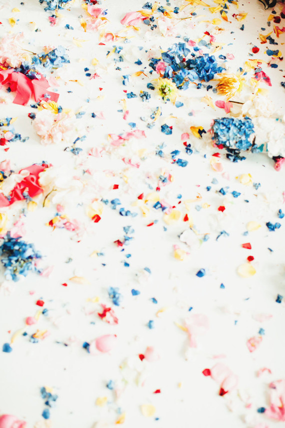 How to throw a super cute pool party bachelorette party