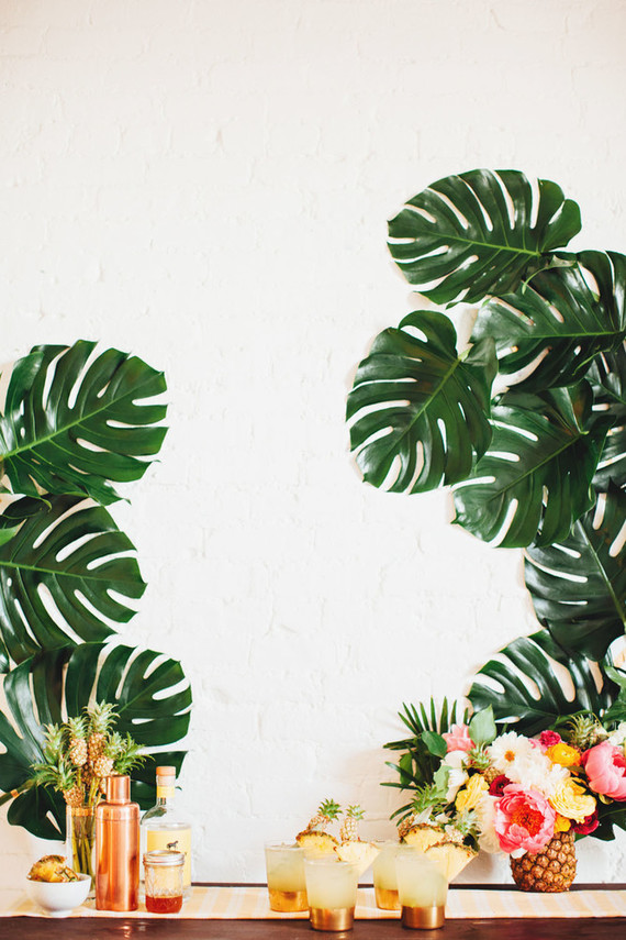 How to throw a super cute pool party bachelorette party