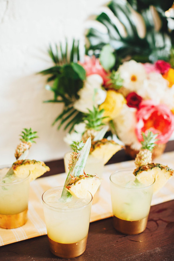 How to throw a super cute pool party bachelorette party