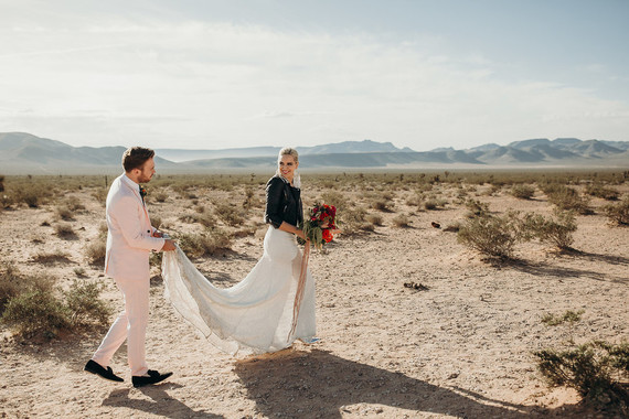 True Romance inspired Las Vegas elopement at Seven Magic Mountains