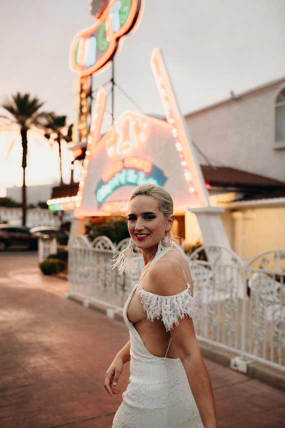 True Romance inspired Las Vegas elopement at Seven Magic Mountains