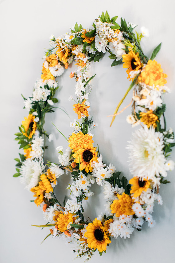DIY faux flower peace sign