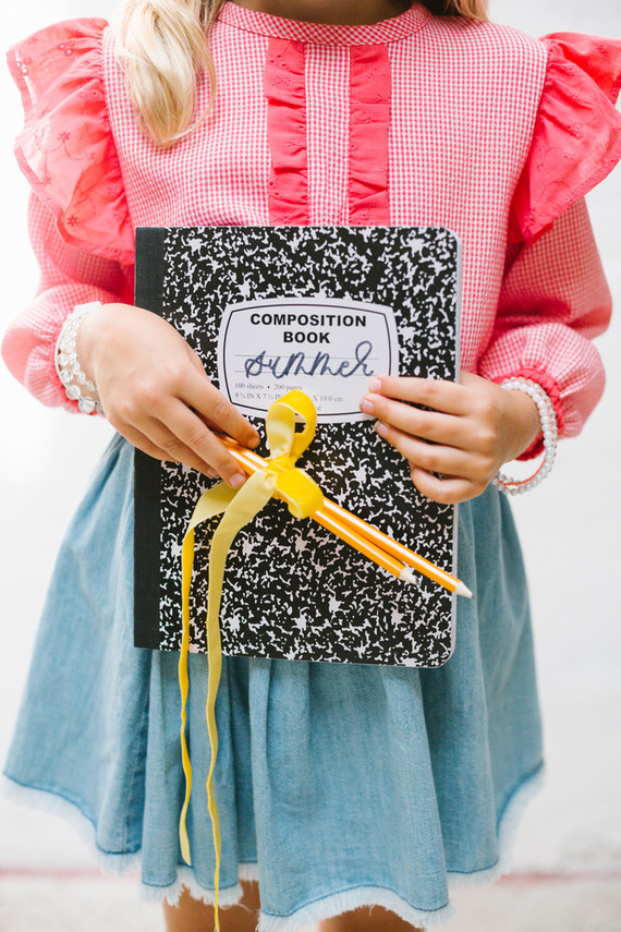 Modern back-to-school party from Beijos Events Inspiration