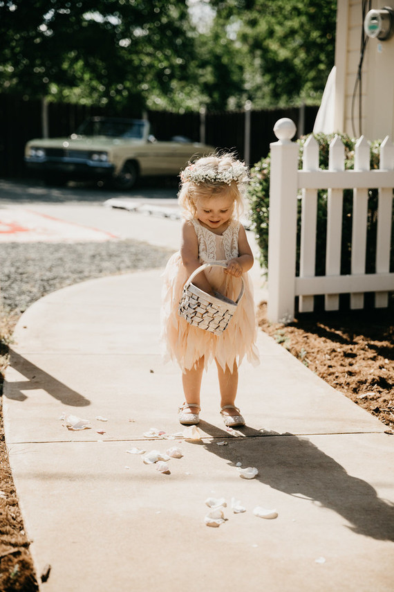 A stylish, thoughtful backyard wedding for $10K on 100 Layer Cake Inspiration