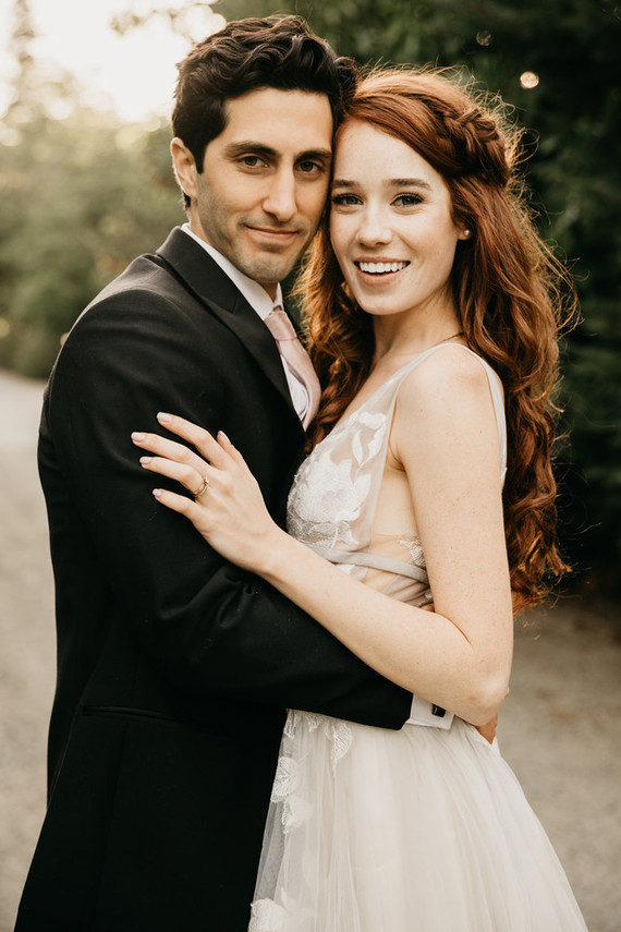 A stylish, thoughtful backyard wedding for $10K on 100 Layer Cake Inspiration