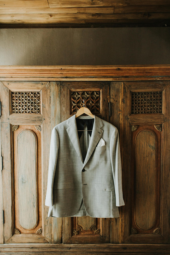 Elegant, romantic white + green wedding at Khayangan Estate in Bali