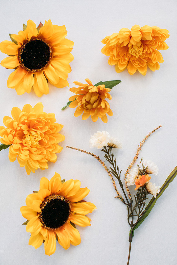 DIY floral peace wreath