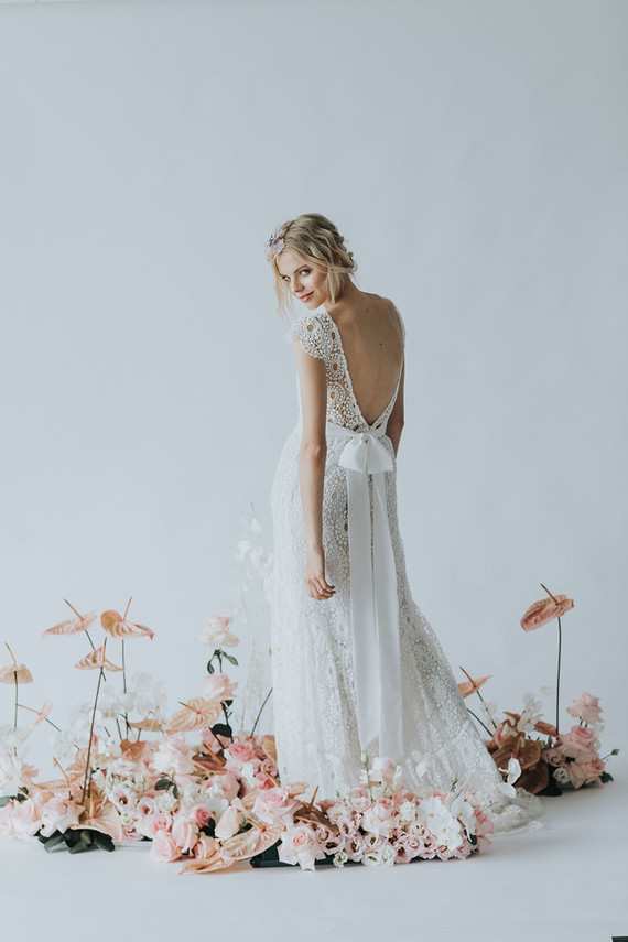 Ethereal modern bridal inspiration with tropical pink details