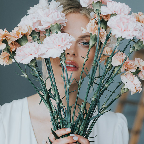 Ethereal modern bridal inspiration with tropical pink details Inspiration