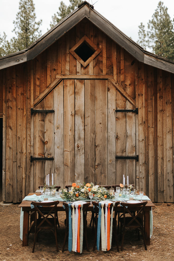Intimate, rustic summer wedding ideas at The High Desert Museum in Bend, OR