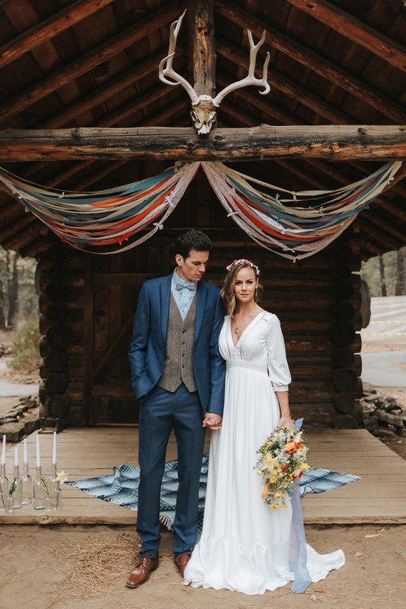 Intimate, rustic summer wedding ideas at The High Desert Museum in Bend, OR