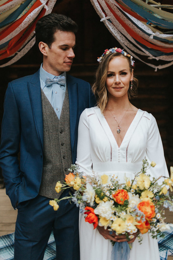 Intimate, rustic summer wedding ideas at The High Desert Museum in Bend, OR