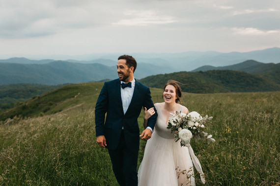 How to plan the perfect low-key elopement + a beautiful one at Max Patch in North Carolina