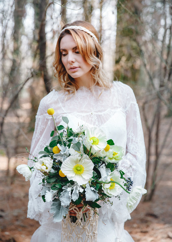 Whimsical woodland floral wedding inspiration with macrame details