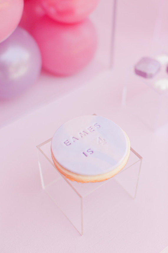 Modern Peppa Pig girl's birthday party