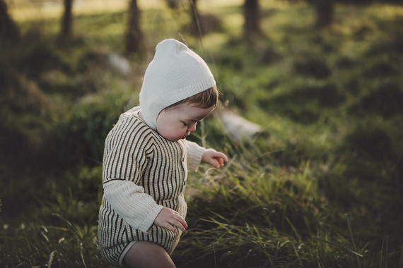 Family maternity photos at Jonkers Farm in Auckland, NZ