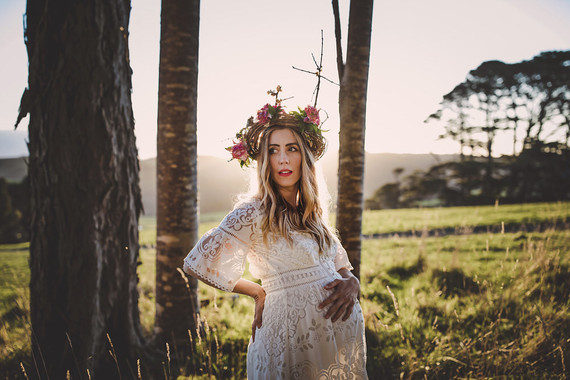Family maternity photos at Jonkers Farm in Auckland, NZ