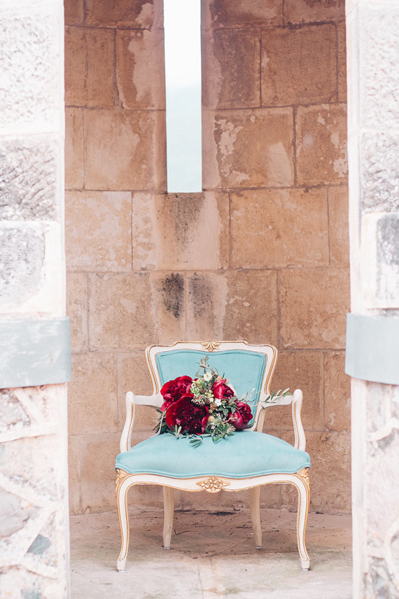 Elegant spanish wedding ideas at Castell de Riudabella in Spain