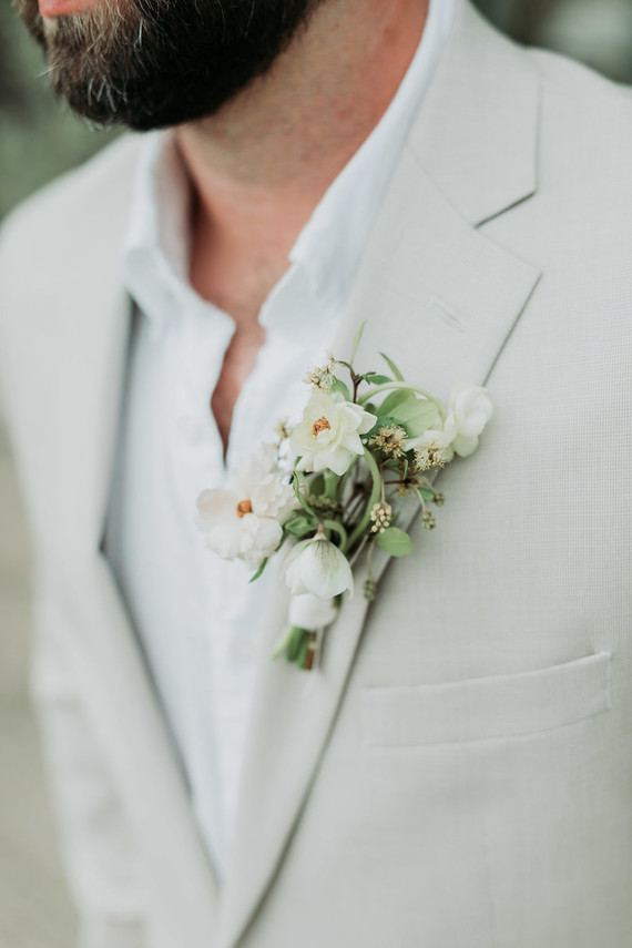 Romantic Cabo wedding at the Cape Hotel